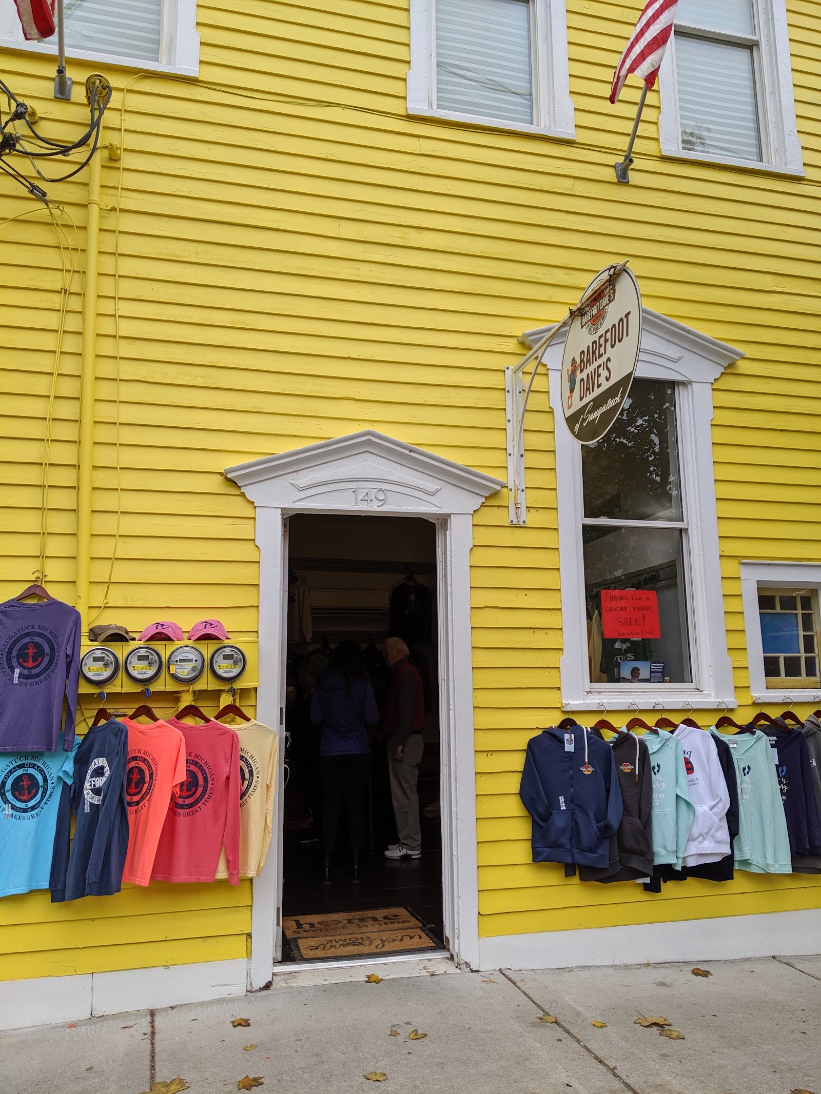 Barefoot Dave's in Saugatuck