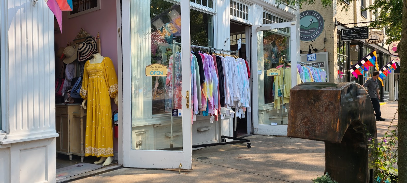 Chantal Fashion Apparel — photo