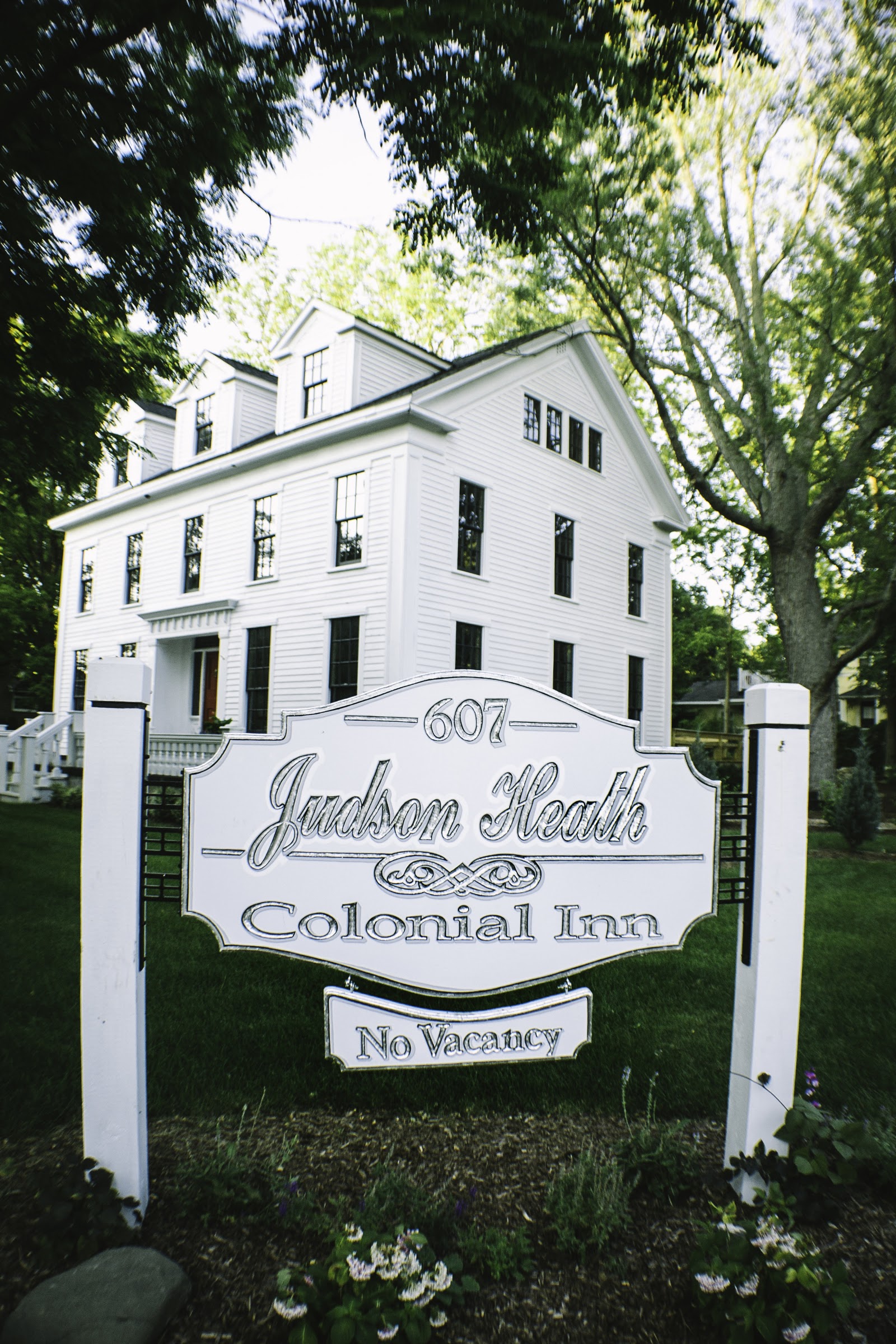 Judson Heath Colonial Inn in Saugatuck