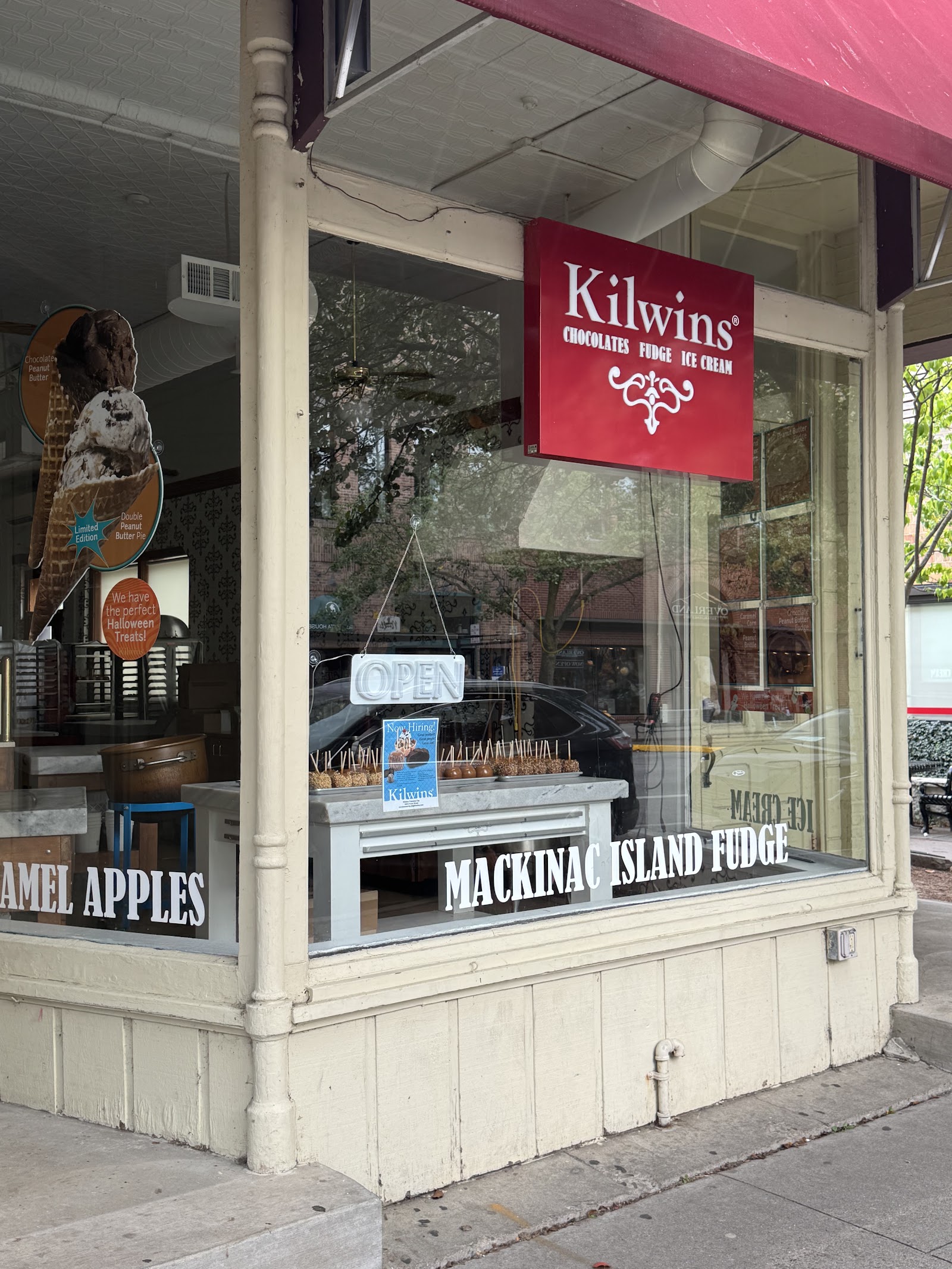 Kilwins Ice Cream - Chocolate - Fudge — photo
