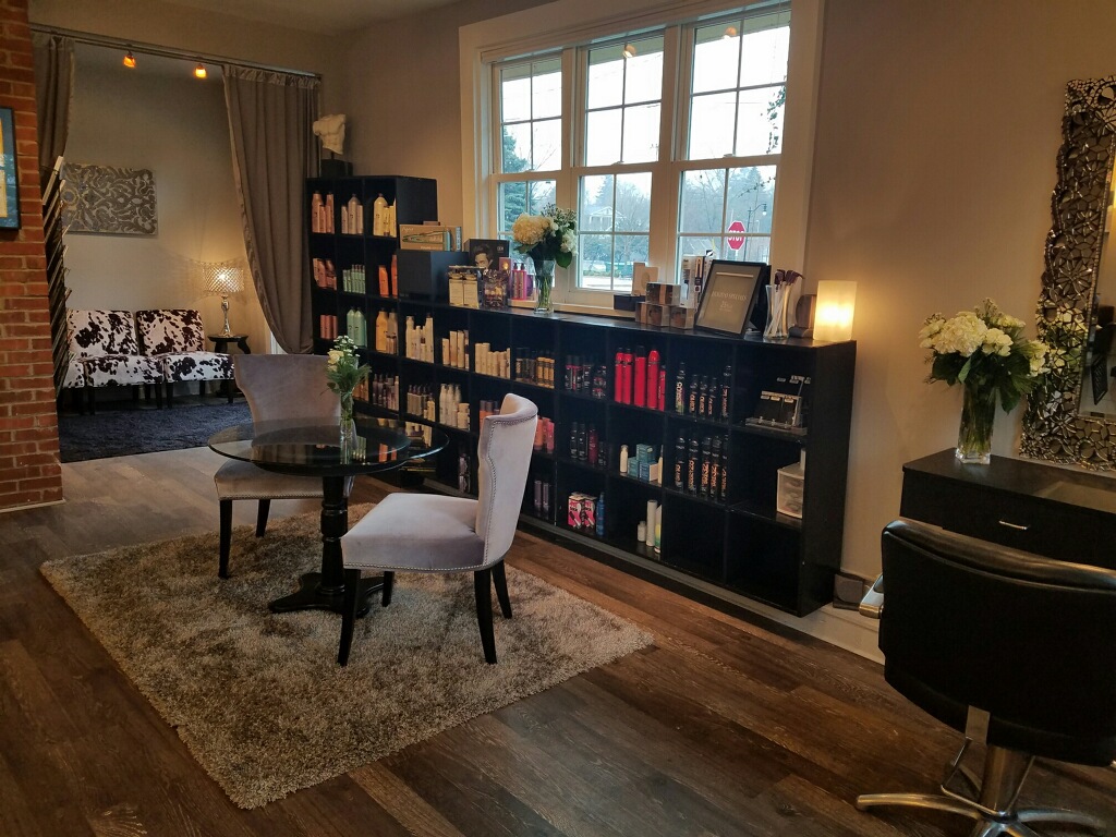 L Salon and Boutique — photo
