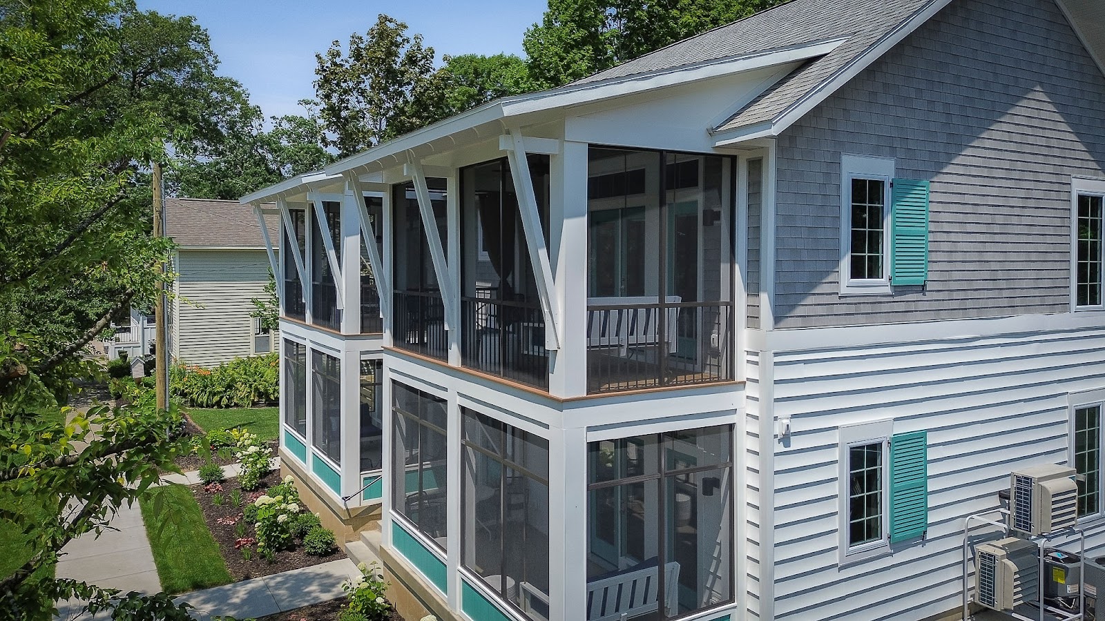Porches On Mason — photo